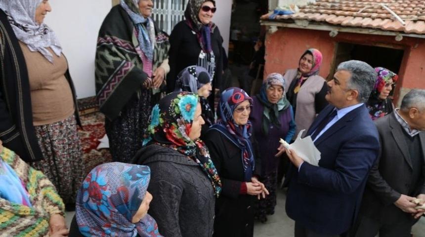 Başkan &Ouml;zg&uuml;ven Vatandaşlarla Buluştu