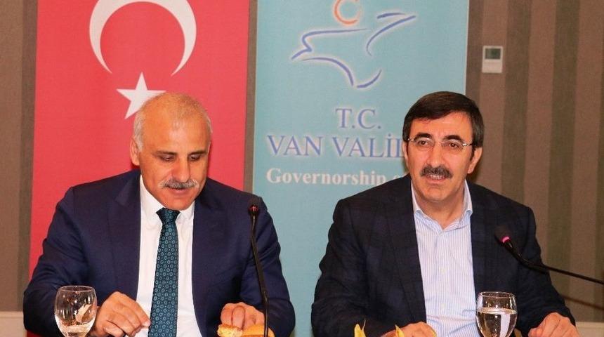 Ak Parti Genel Başkan Yardımcısı Yılmaz: &ldquo;&ccedil;in Ve Hindistan Gibi &Uuml;lkeleri Geride Bırakan Bir B&uuml;y&uuml;me Oranı Yakaladık&rdquo;