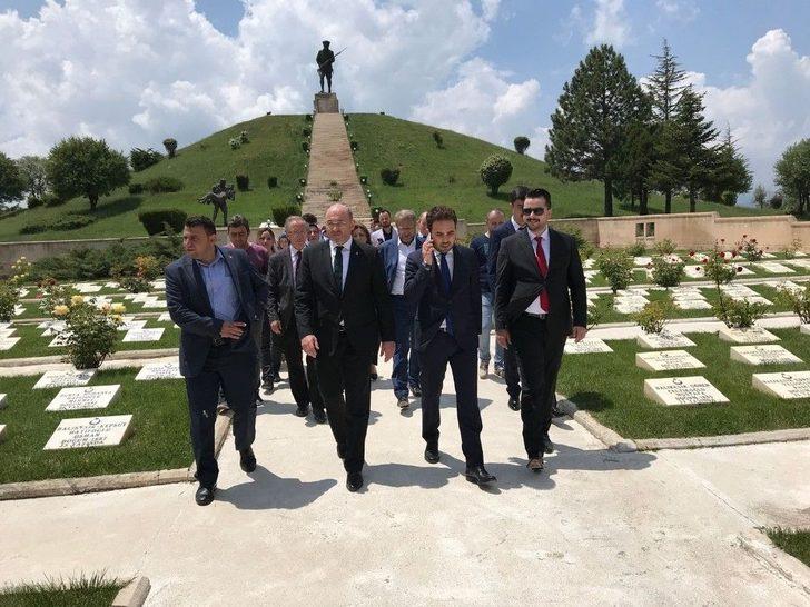 Seçim Startını Şehitler Diyarı Dumlupınar’dan Verdiler G2