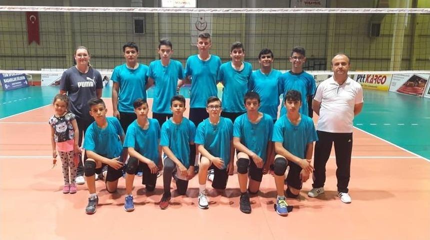 Midi Voleybolcular T&uuml;rkiye Finallerinde