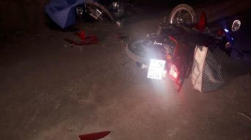 Motosikletler Kafa Kafaya &Ccedil;arpıştı: 1 &Ouml;l&uuml;