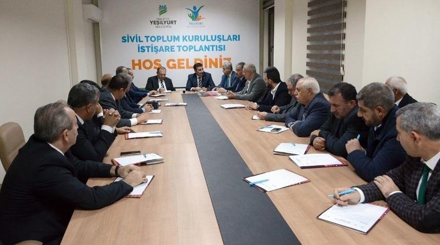 Bakan T&uuml;fenkci: &ldquo;stk&rsquo;larla Bir Araya Gelip G&ouml;r&uuml;ş Alışverişinde Bulunmaya &Ouml;nem Veriyoruz&rdquo;