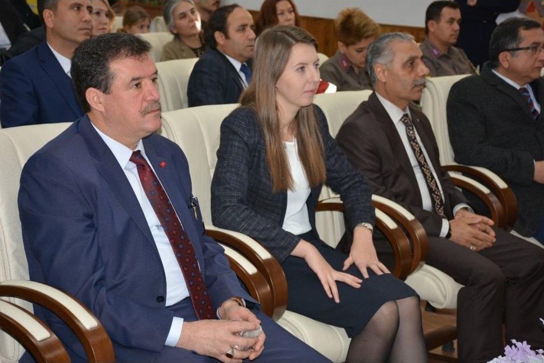 Mahmudiye&rsquo;de &ldquo;&ccedil;ocuk Odaklı &Ccedil;alışan Kurumları Koordinasyonu&rdquo; &Ccedil;alıştayı