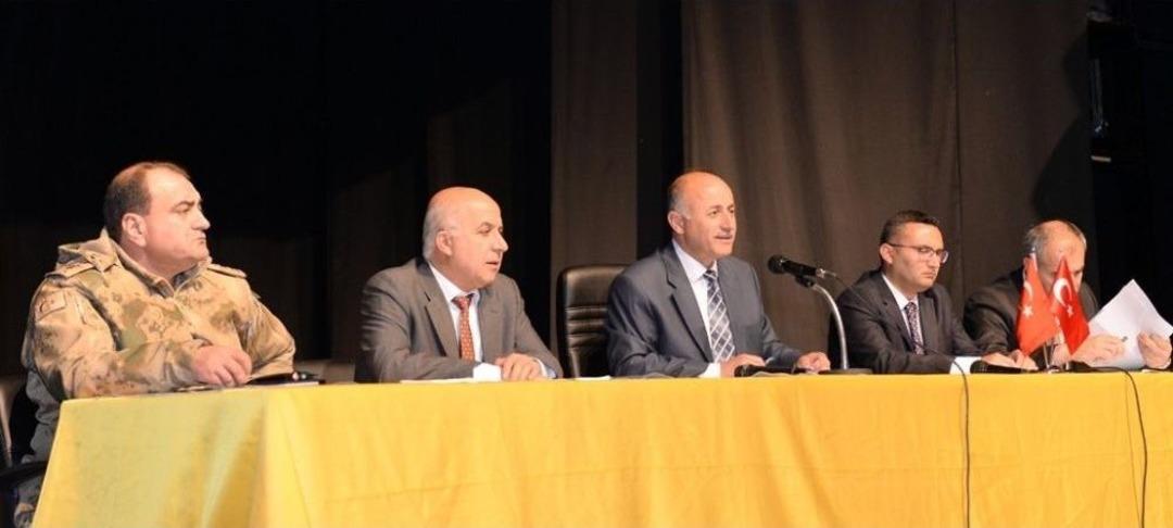 Vali Azizoğlu Hınıs&rsquo;ta