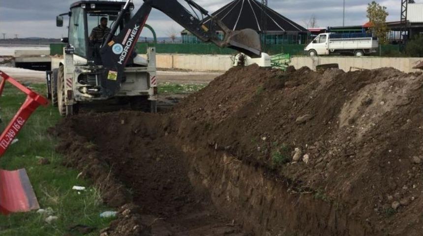 Sarı&ccedil;alı&rsquo;da Dere Temizlik &Ccedil;alışmaları Başladı