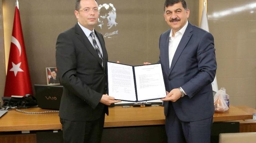 &Ccedil;ocuklar M&ouml;p İle Tanışıyor