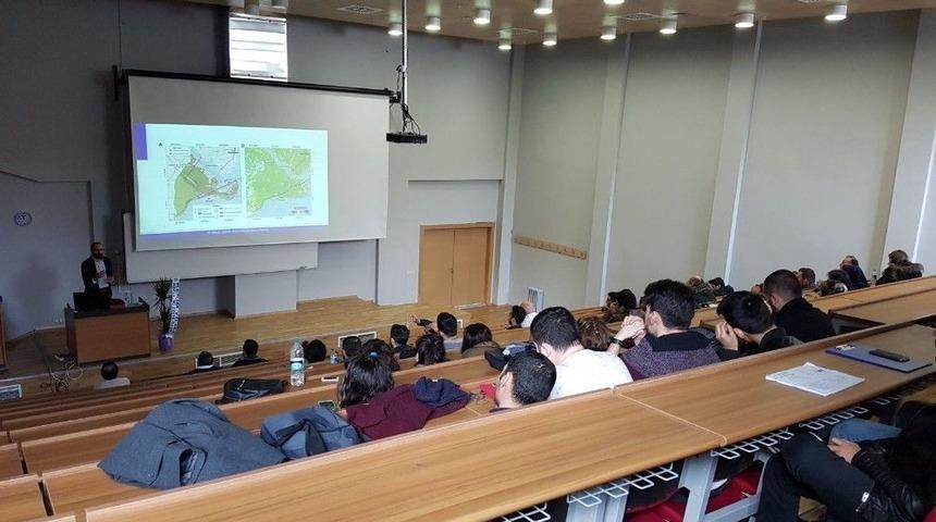 Be&uuml;&rsquo;de M&uuml;hendisler G&uuml;n&uuml; Etkinlikleri S&uuml;r&uuml;yor