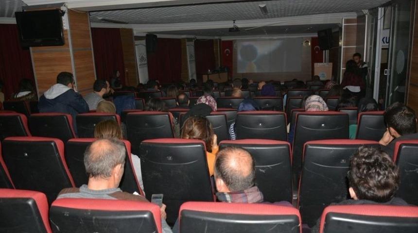 Engelli &Ccedil;ocuklara Animasyon Etkinliği