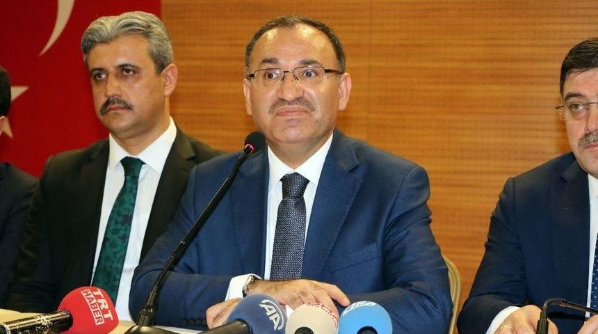 Başbakan Yardımcısı Bozdağ: "chp T&uuml;rkiye&rsquo;de Sistem Değişmemiş Gibi Se&ccedil;im Hazırlığı Yapıyor"