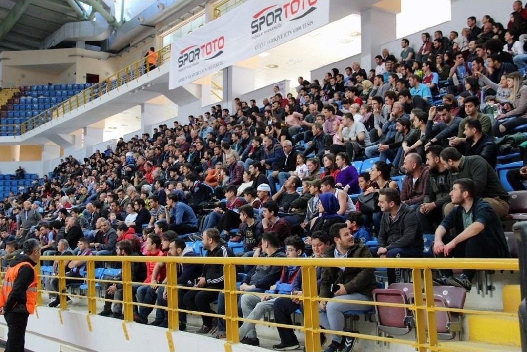 Tahincioğlu Basketbol Ligi: Trabzonspor: 108 - Pınar Karşıyaka: 105