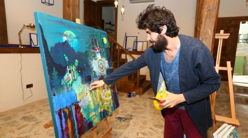 Nil&uuml;fer Belediyesi Sanatevi İlk Konuklarını Ağırlıyor