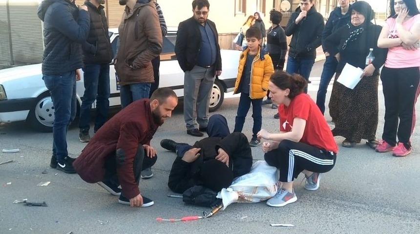 Otomobil İle Motosiklet &Ccedil;arpıştı: 1 Yaralı