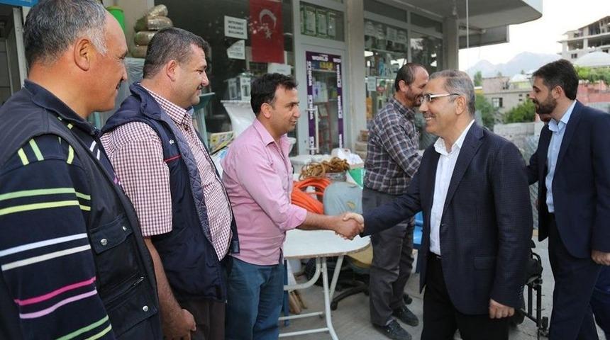 Başkan &Ccedil;elikcan, Pozantı&rsquo;da Vatandaşlarla Bir Araya Geldi