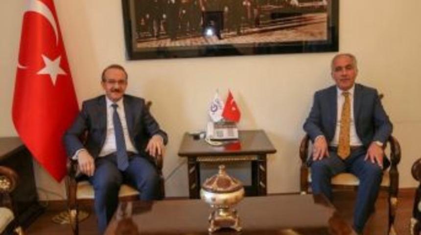 Başkan &Ouml;zen&rsquo;den Ordu Valisi Yavuz&rsquo;a Ziyaret
