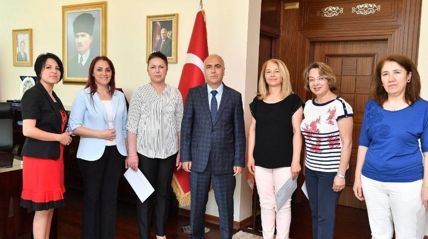 Evde Sağlık Hizmeti Personeline Başarı Belgesi