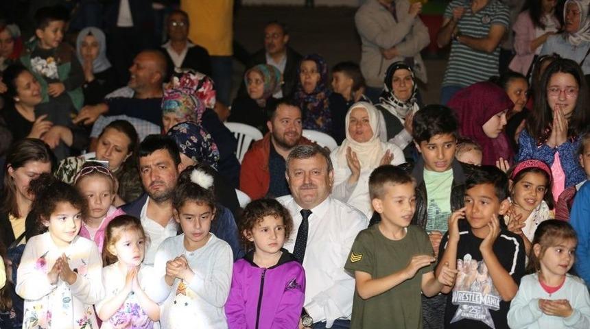 &rsquo;mahallemde Şenlik Var&rsquo;