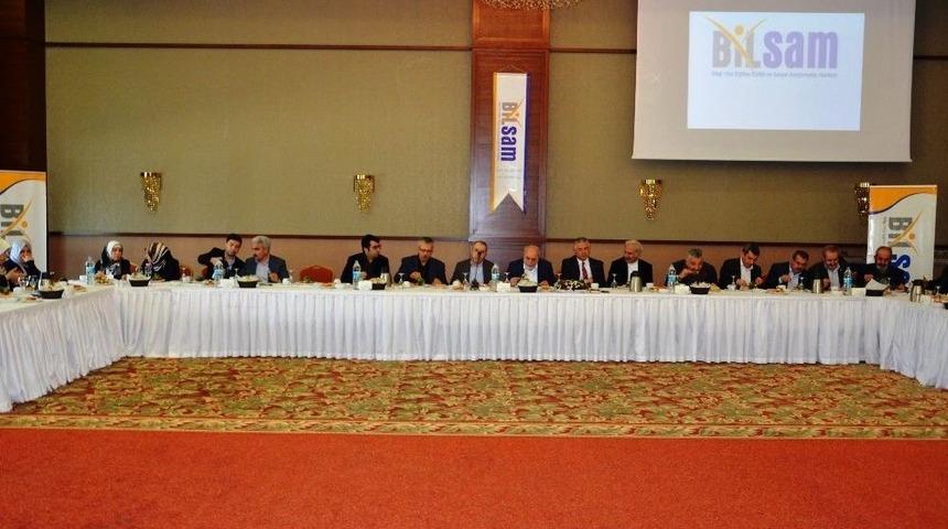 Eski Bakanlardan &Ouml;mer Din&ccedil;er, Malatya&rsquo;da