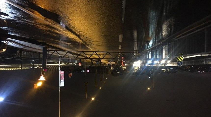 Atat&uuml;rk K&ouml;pr&uuml;s&uuml; Trafiğe Kapatıldı