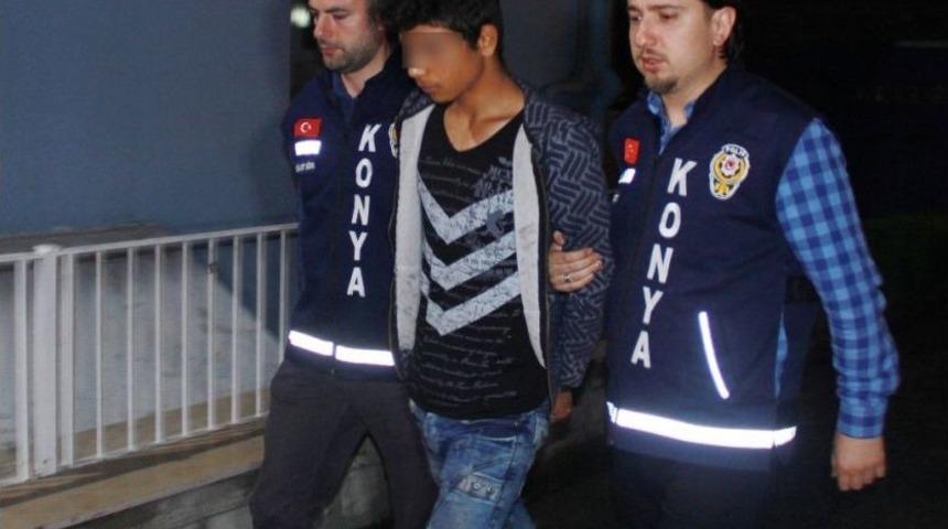 Konya&rsquo;da Suriyeli Gen&ccedil; Tutuklandı, Bı&ccedil;akladığı Şahıs &Ouml;ld&uuml;