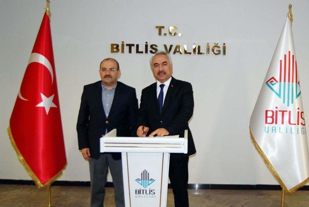 İ&ccedil;işleri Bakan Yardımcısı Ersoy, Bitlis&rsquo;teki Belediyeleri Ziyaret Etti