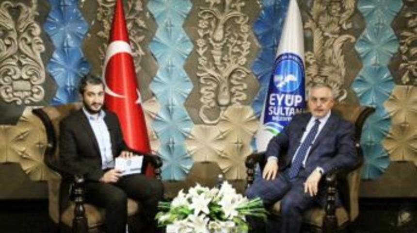 Ey&uuml;psultanlı Gen&ccedil;ler Hem &Ouml;ğreniyor, Hem Geziyor