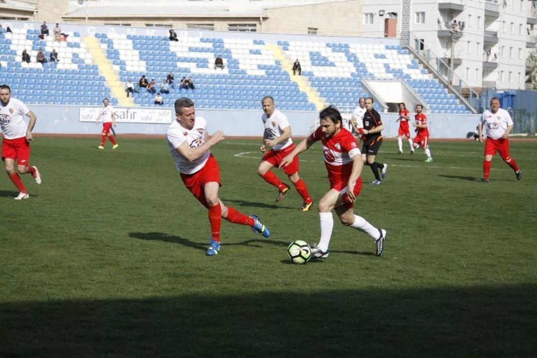 Masterler Ve Veteranlar Dostluk Ma&ccedil;ı: T&uuml;rkiye: 4 - Bosna Hersek: 1