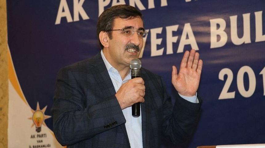 Ak Parti&rsquo;li Yılmaz: "vesayet&ccedil;i Yapıyı Karşımızda G&ouml;rmek İstemiyoruz"