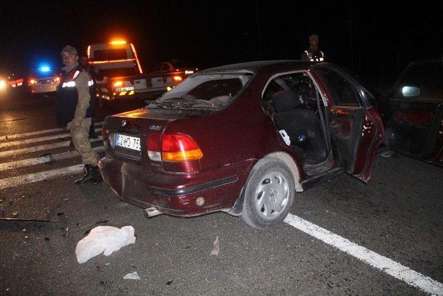 Elazığ&rsquo;da Trafik Kazası: 3 Yaralı 1