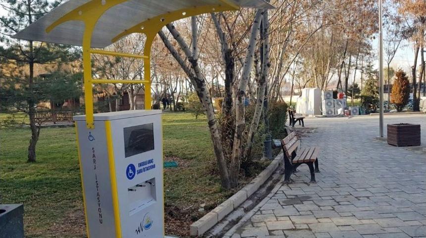 Van&rsquo;da Engelleri Kaldıran Hizmet