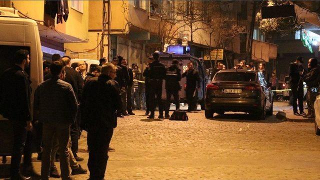 Beyoğlu’nda Kahvehaneye Silahlı Saldırı; 6 Yaralı