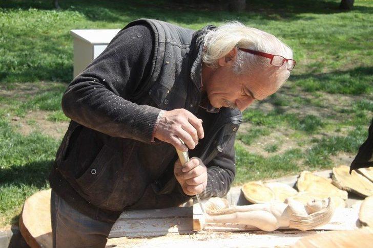 (özel) Ekmeğini Kütükten Çıkarıyor G1