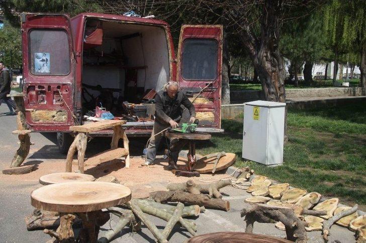 (özel) Ekmeğini Kütükten Çıkarıyor G5