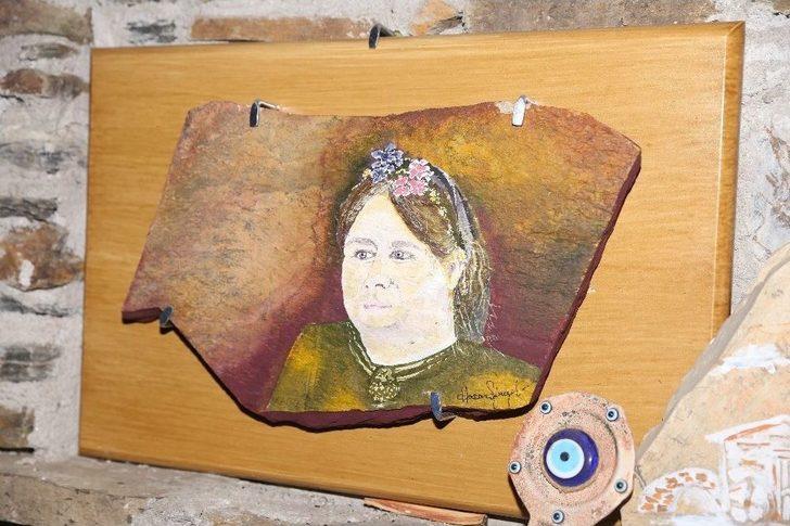 Milyon Yıllık Taşlar Onun Elinde Yeniden Hayat Buluyor G4