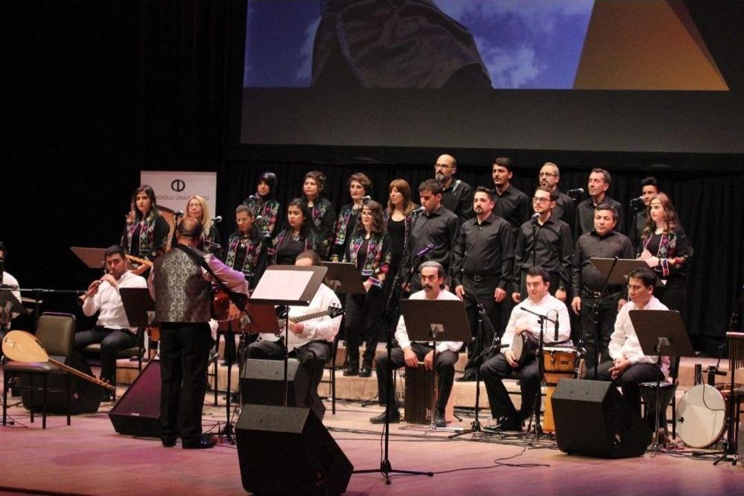 Duyulara Değil G&ouml;n&uuml;llere Hitap Eden Konser