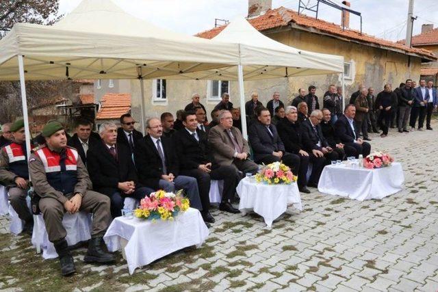 Tavşanlı’da Grup Köy Yolu Hizmete Açıldı