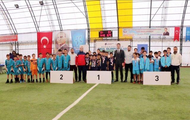 Okul Olimpiyatları Futbol Turnuvası Sona Erdi