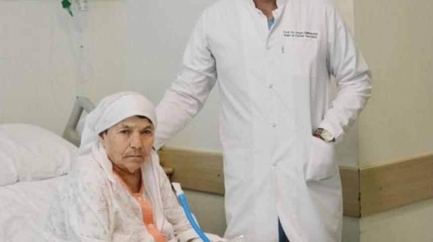 73 Yaşında 3&rsquo;&uuml;nc&uuml; Aort Ameliyatını Oldu