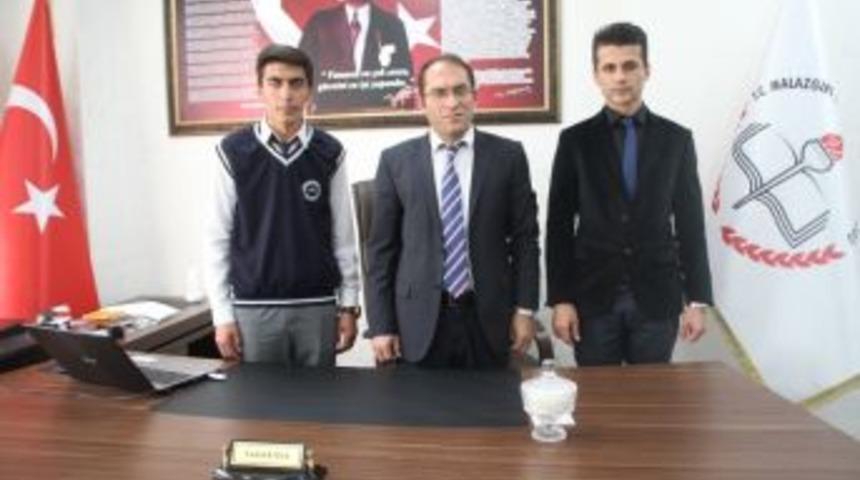 Kaya, İl &Ouml;ğrenci Temsilcisi Demir&rsquo;i Kabul Etti