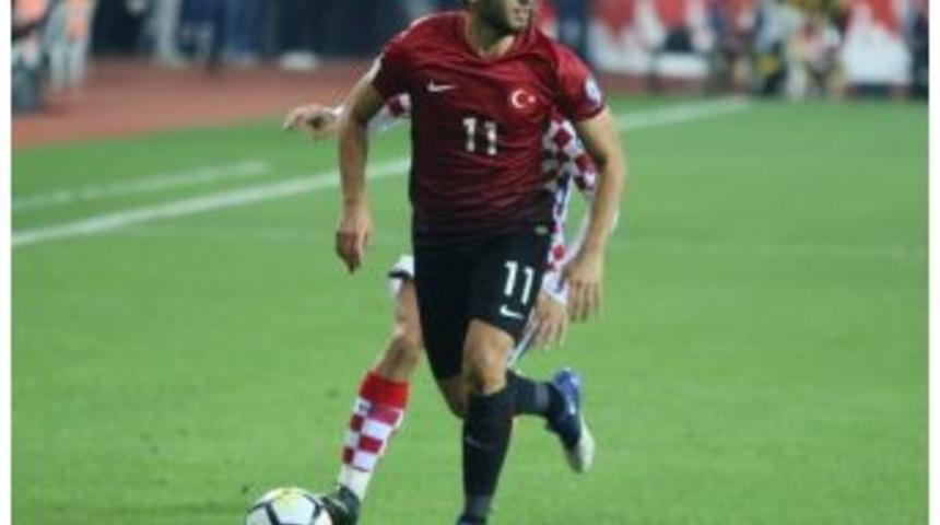 A Milli Takım&rsquo;da Hakan &Ccedil;alhanoğlu Şoku