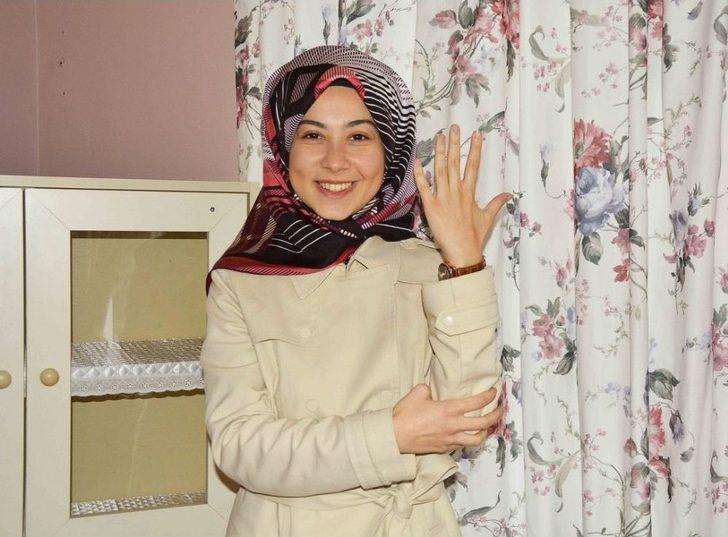 Eser, İşaret Dili Kurslarıyla Bir Engeli Daha Ortadan Kaldırıyor G3