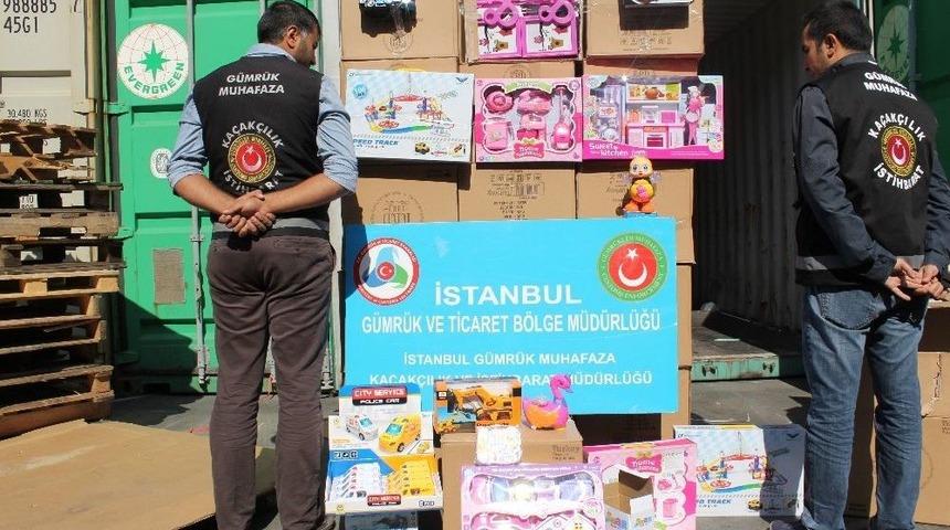 Gümrük Muhafaza Ekipleri 4 Konteyner İçinde Kaçak Oyuncak Ele Geçirdi