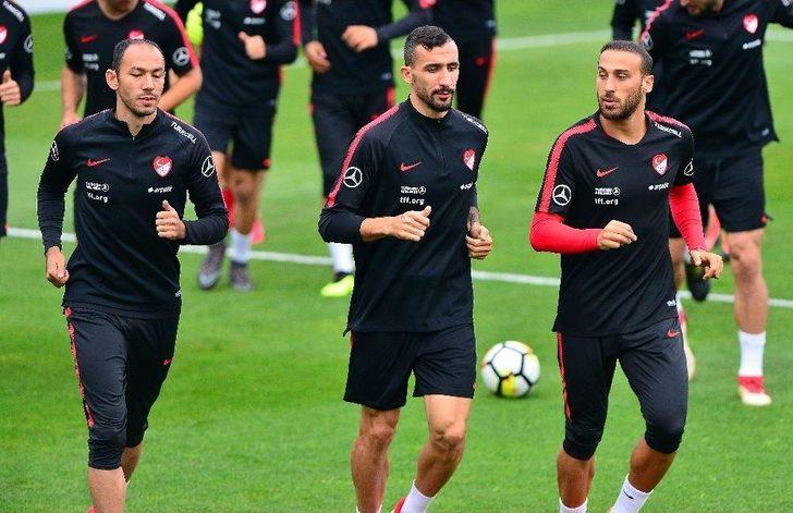 Cengiz Ünder Antrenmanı Yarıda Bıraktı G4