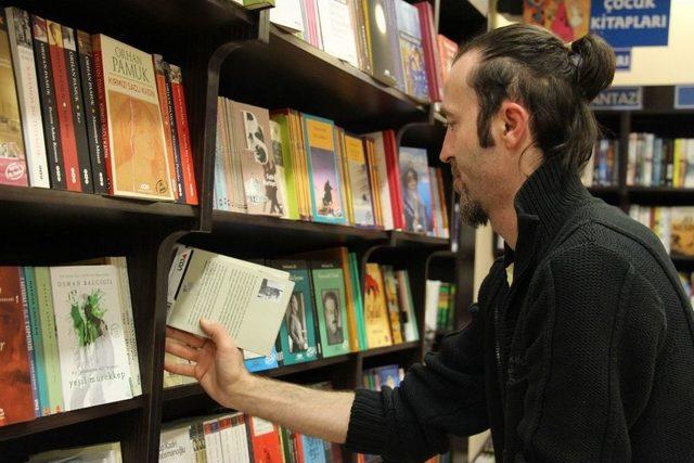 Kitap Esnafı Ölü Sezona Giriyor