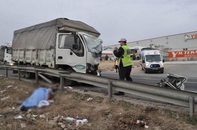 Gaziantep’te Katliam Gibi Kazada Hüzünlendiren Görüntü