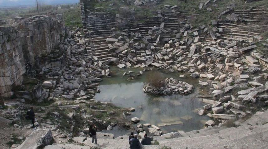 Aizonai Antik Kenti&rsquo;nde Y&uuml;rek Burkan G&ouml;r&uuml;nt&uuml;