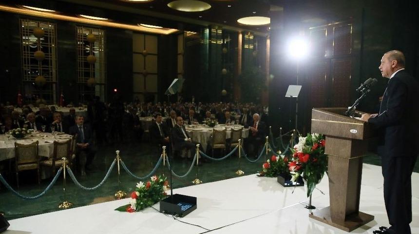 Cumhurbaşkanı Erdoğan&rsquo;dan Eski Vekillere &Ccedil;ağrı