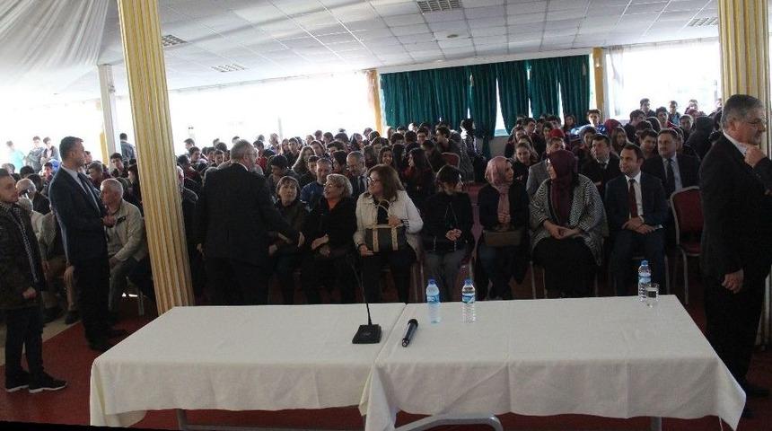 G&ouml;rele&rsquo;de Uyuşturucuyla M&uuml;cadele Konferans D&uuml;zenlendi