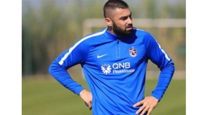 Yerli Kral Burak Yılmaz, Tahta G&ouml;z Dikti