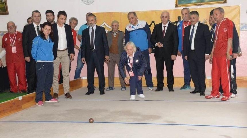 Huzurevinde Bocce Ve Golf Turnuvası Yapıldı