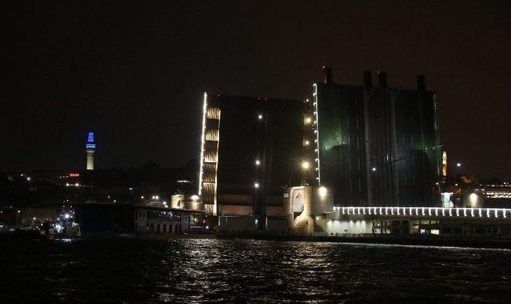 Karaköy Yeni Yüzer İskelesine Kavuştu G3